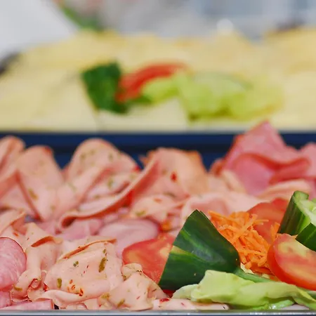 فندق Kuchlerwirt 3*