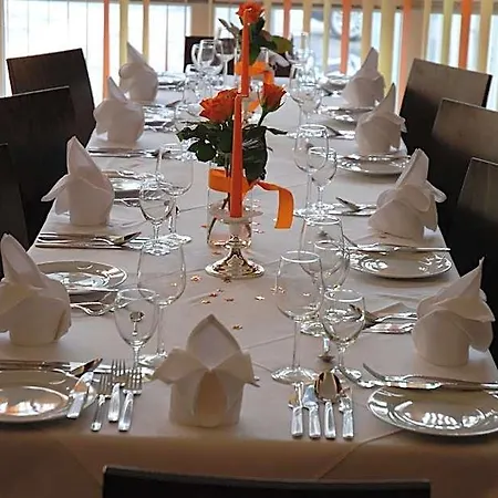 Hotel Kuchler-wirt Treffen